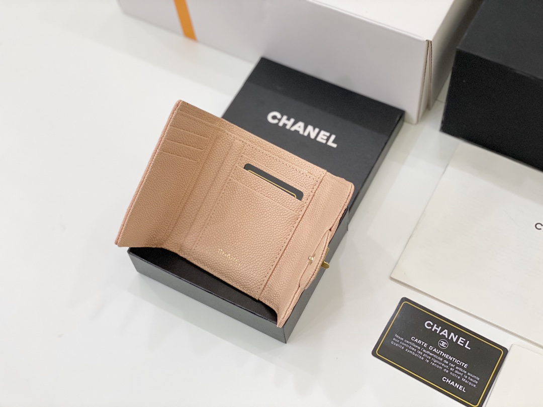 芸能人愛用Chanel シャネル 実物の写真 N品スーパーコピー財布代引き対応国内発送後払い安全必ず届く優良サイト